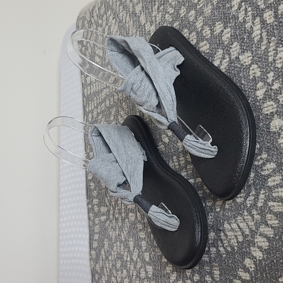 Sanuk yoga sling sandals - Picture 1 of 6